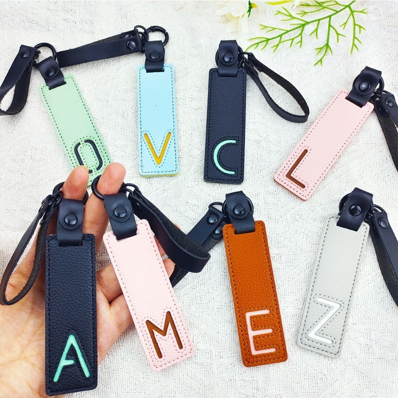 클래식 PU 가죽 키체인 A-Z, 26 이니셜 참 키링 - Monogram Keychain Leather 리뷰 및 가격