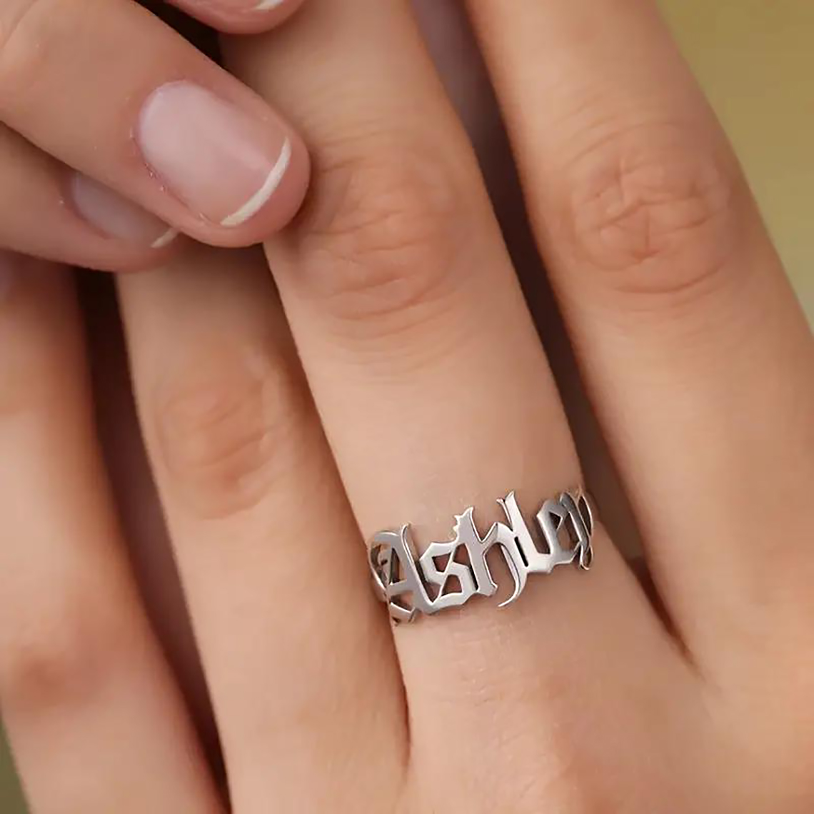 사용자 정의 골드 반지 여성 고딕 반지 오래 된 영어  - Initial Ring Custom 리뷰 및 가격